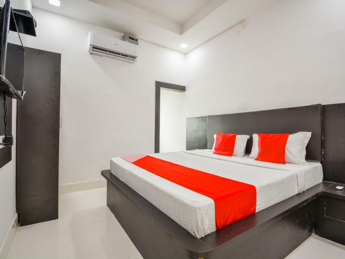 Oyo 43505 Hotel The White House Hisār 外观 照片