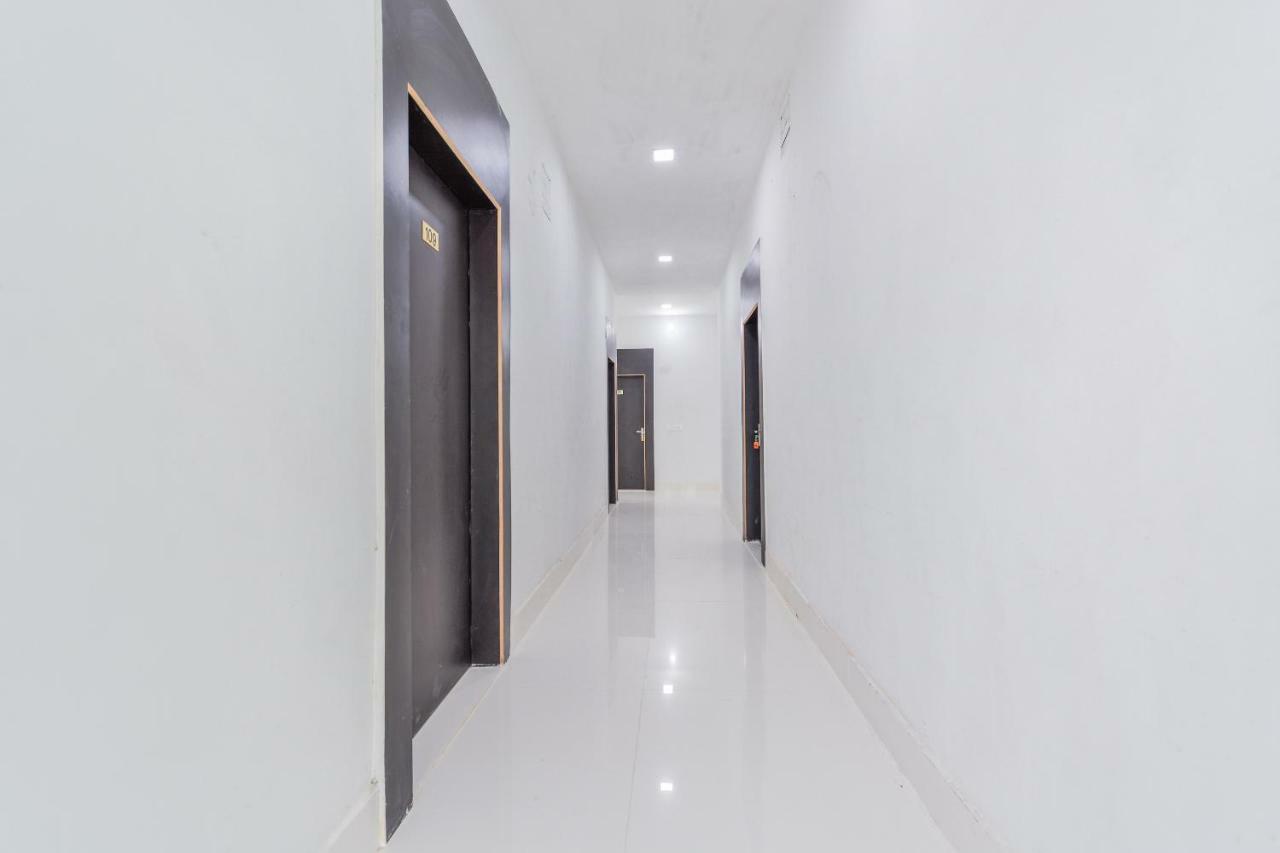 Oyo 43505 Hotel The White House Hisār 外观 照片